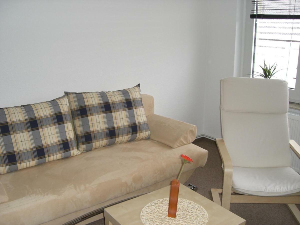 Zimmervermietung Schoenfliesser Stuben Auch Fuer Monteure أيزِنهوتِنشتات المظهر الخارجي الصورة